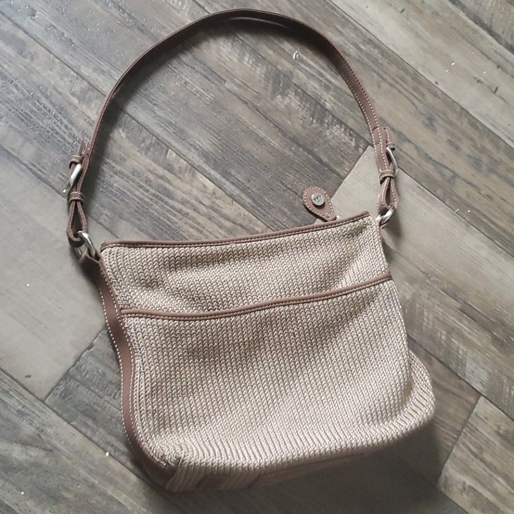 The Sak Tan Shoulder Bag - Picture 7 of 10